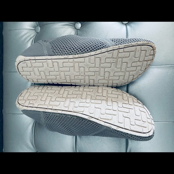 NEW! OTZ Shoes Griffin Gray Mesh Knit Espadrilles w/ Cork Insole Slip-ons - Picture 7 of 7